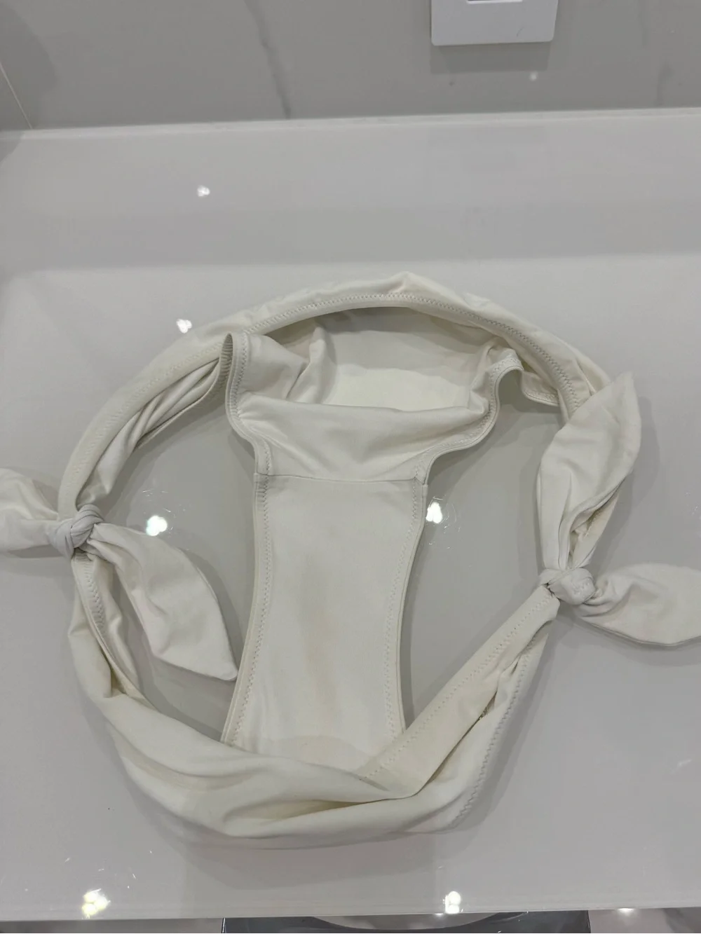 Dolce & Gabbana swimming suit, preowned condition, size M - Picture 7 of 12